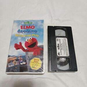 Adventures of Elmo In Grouchland Sing and Play VHS 1999 Video Tape VTG Clamshell